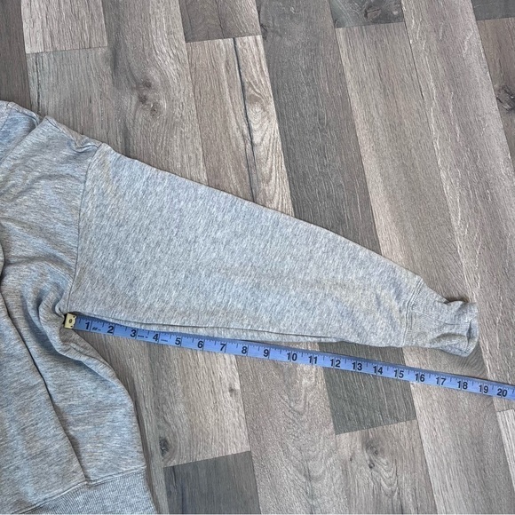 ❄️ ATHLETA Apollo Crewneck Sweatshirt - Picture 10 of 11